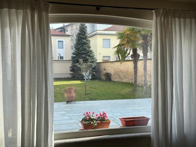 Villa Simona Voghera Eksteriør bilde